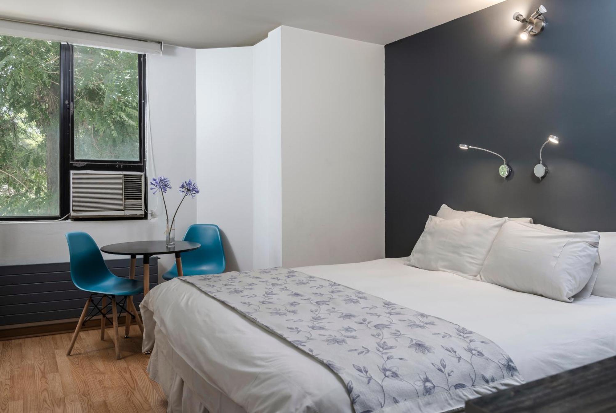 סנטיאגו Hotel Nippon Y Centro De Eventos מראה חיצוני תמונה