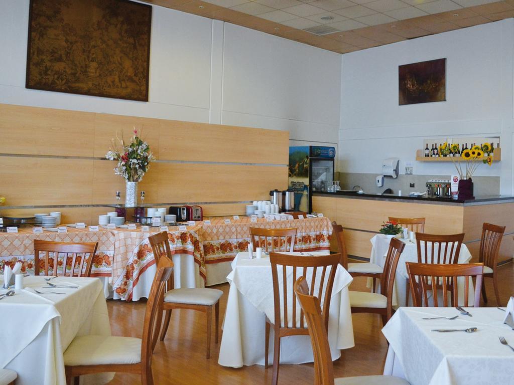 סנטיאגו Hotel Nippon Y Centro De Eventos מראה חיצוני תמונה