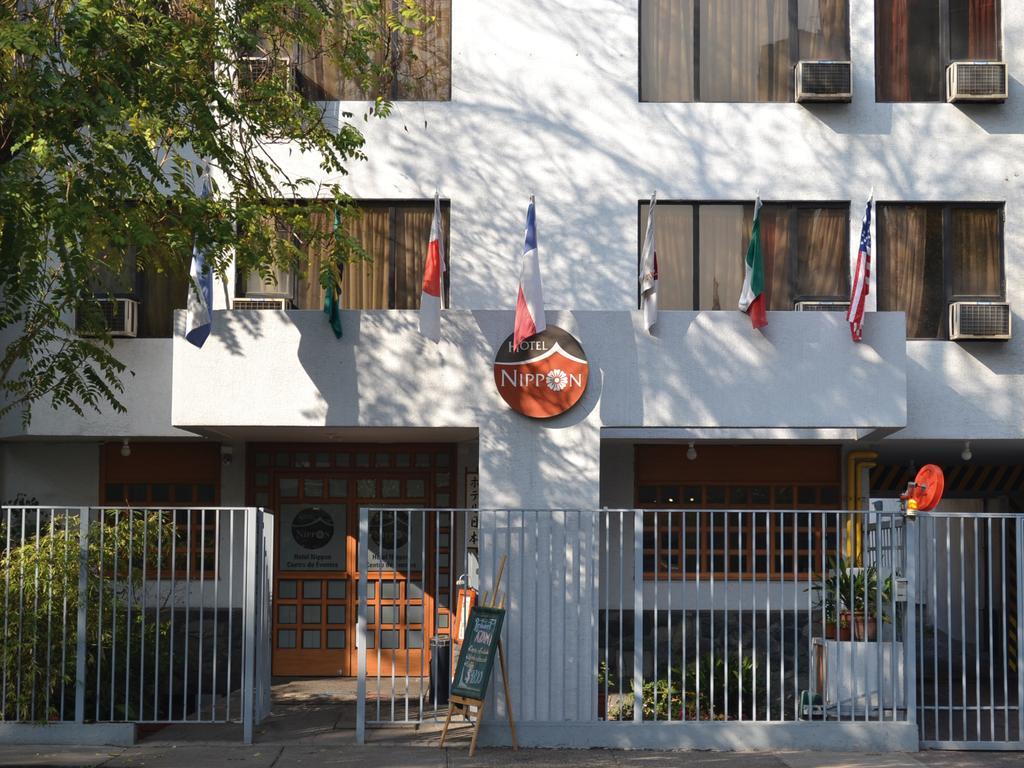 סנטיאגו Hotel Nippon Y Centro De Eventos מראה חיצוני תמונה