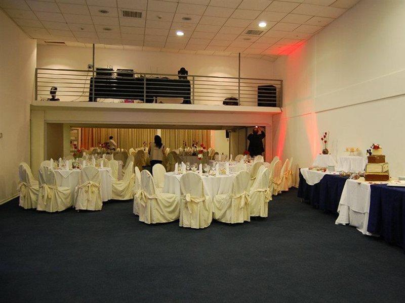 סנטיאגו Hotel Nippon Y Centro De Eventos מראה חיצוני תמונה