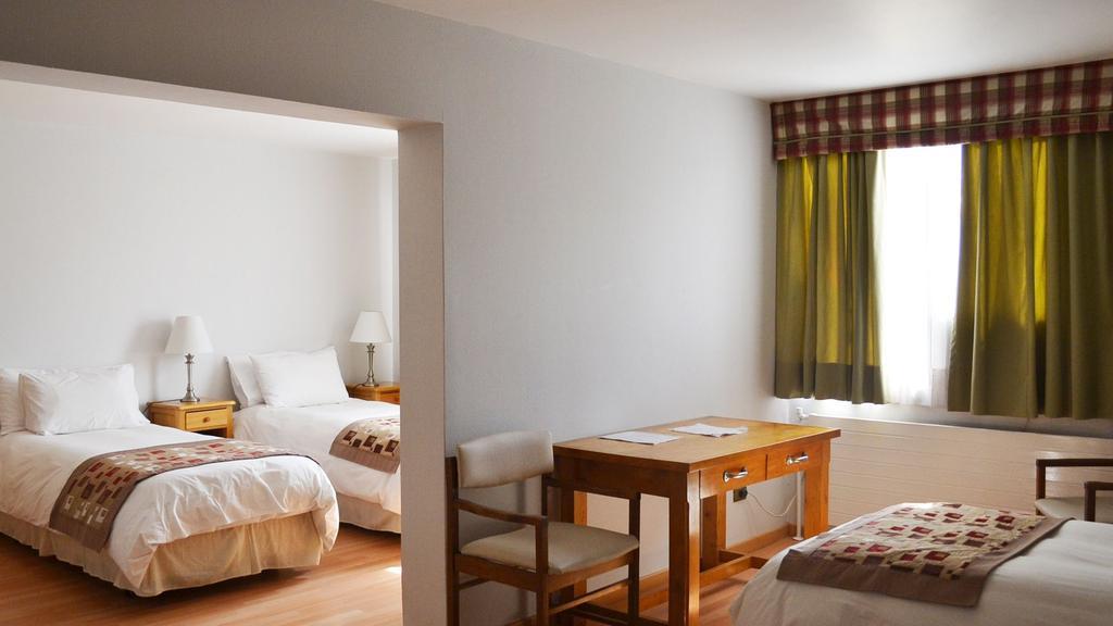 סנטיאגו Hotel Nippon Y Centro De Eventos מראה חיצוני תמונה