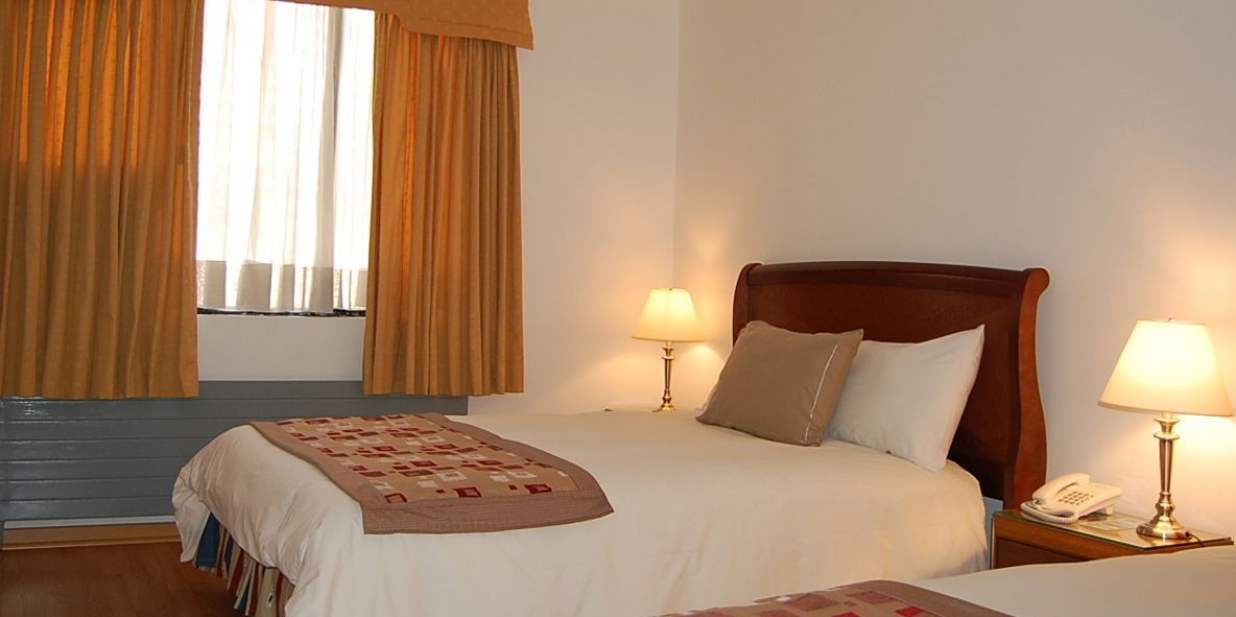 סנטיאגו Hotel Nippon Y Centro De Eventos מראה חיצוני תמונה